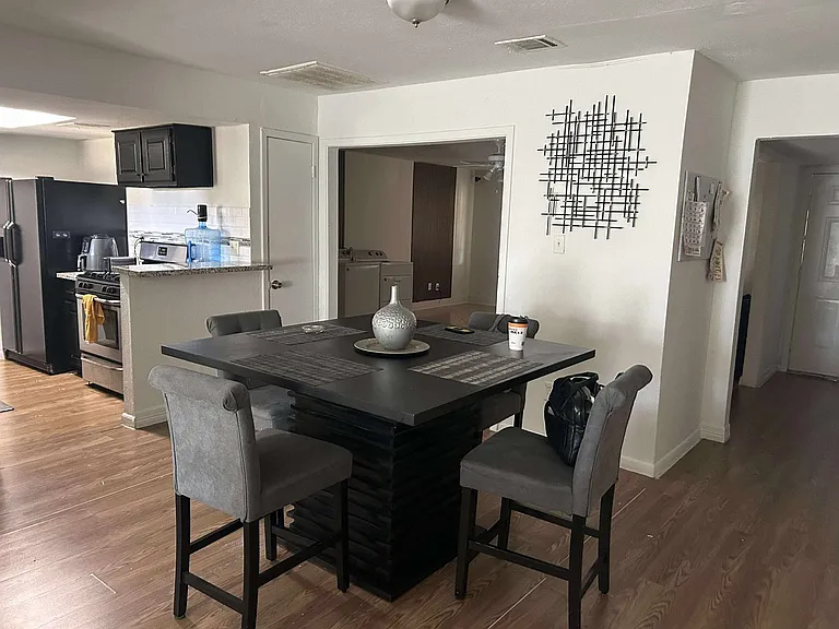 Bayou Vista Dr — Photo 8