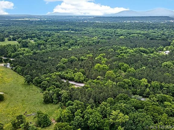 4th image of Williams Rd