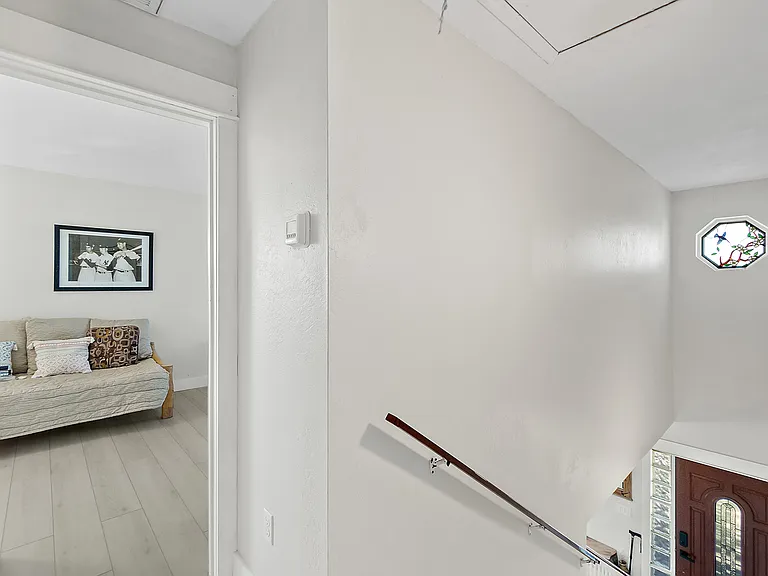 1335 N Central Ave — Photo 13