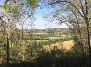 604 Meramec View Dr, Eureka, MO 63025