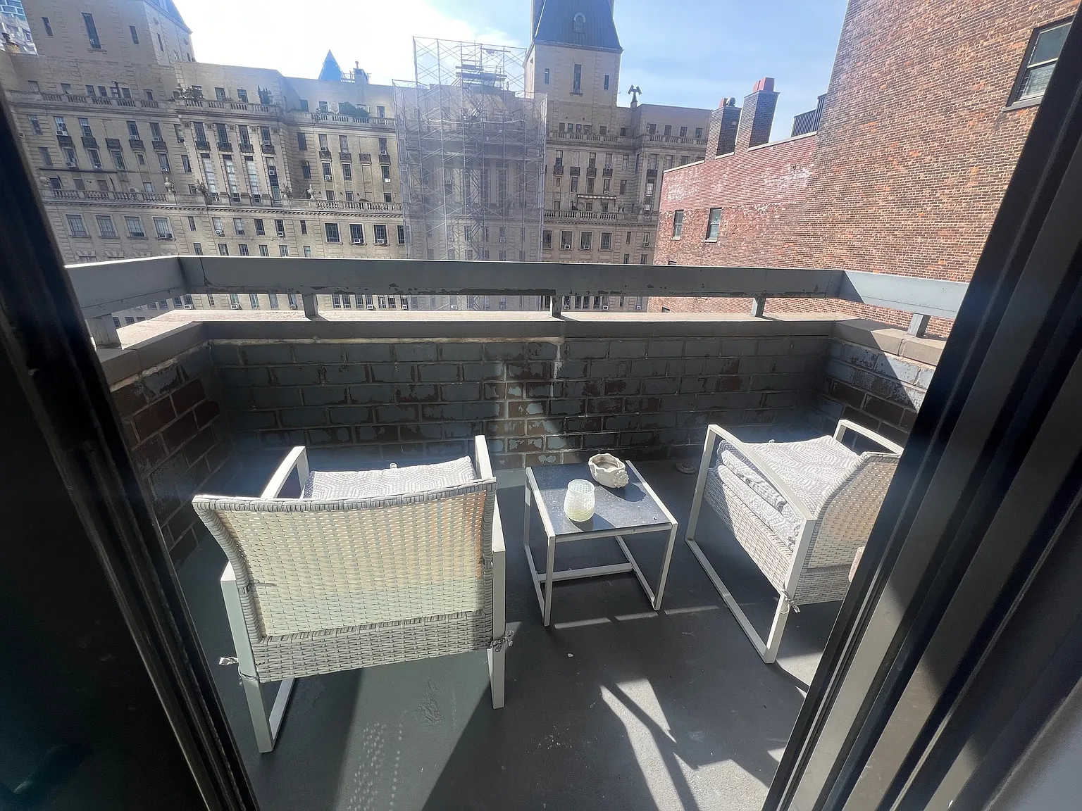 347 W 57th St — Photo 1