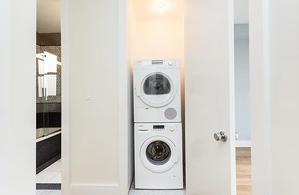 Rented by Clove Realty LLC | media 6