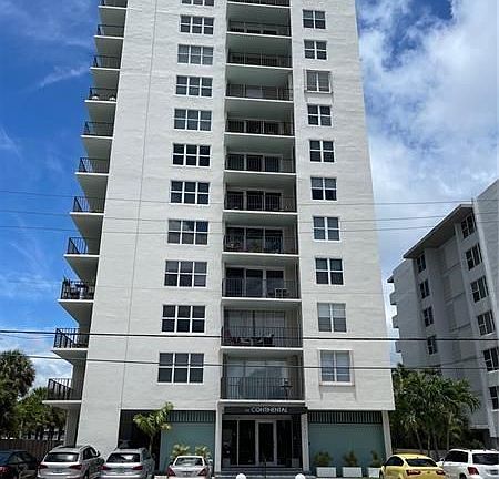 4th image of 3233 NE 32nd Ave APT 901