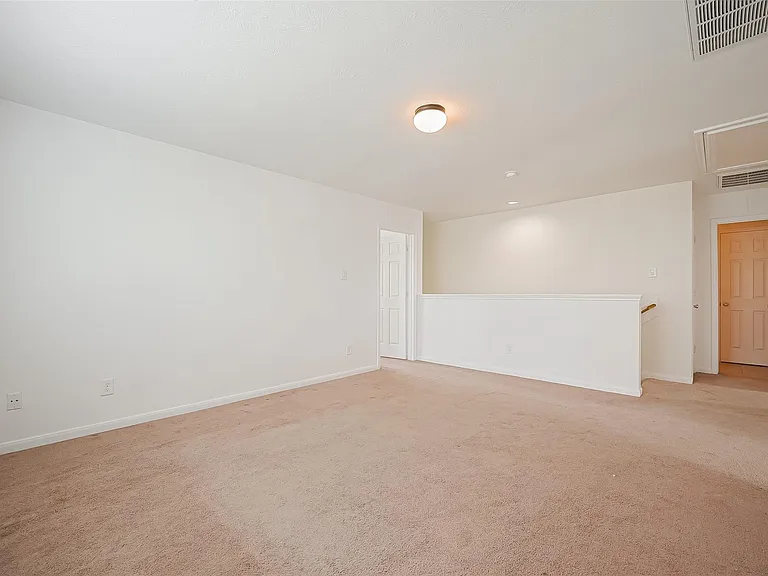 18334 Fair Grange Ln — Photo 15