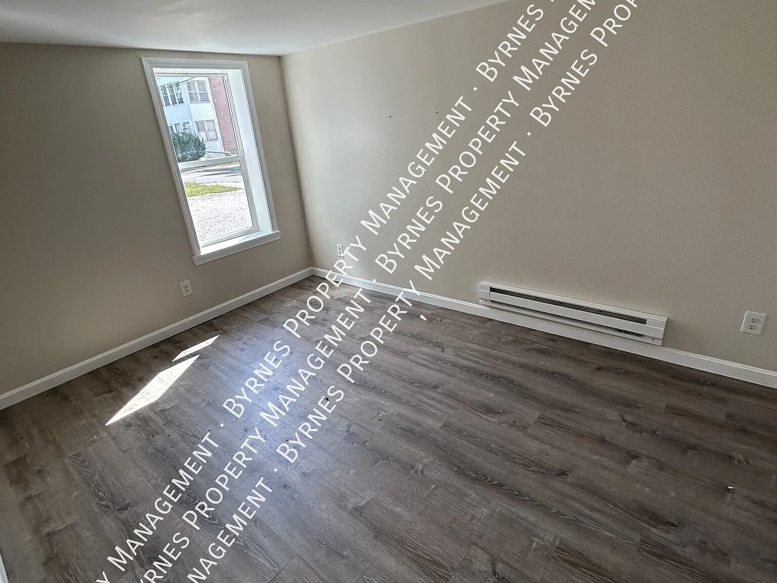 1 bed, $1,300 — Photo 4