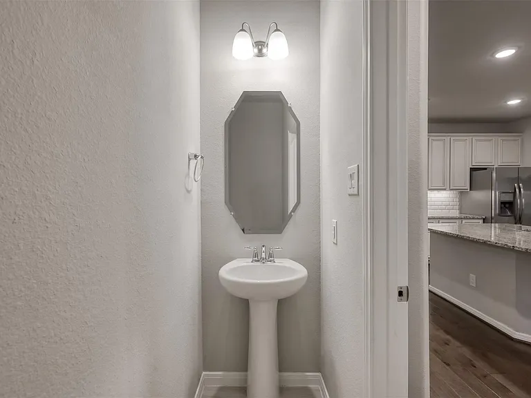 15331 Westland Gate Dr — Photo 18