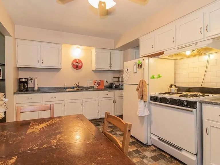 3502 Madison Pl — Photo 5