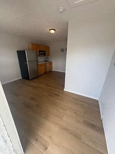 2308 9th St W Photo 1