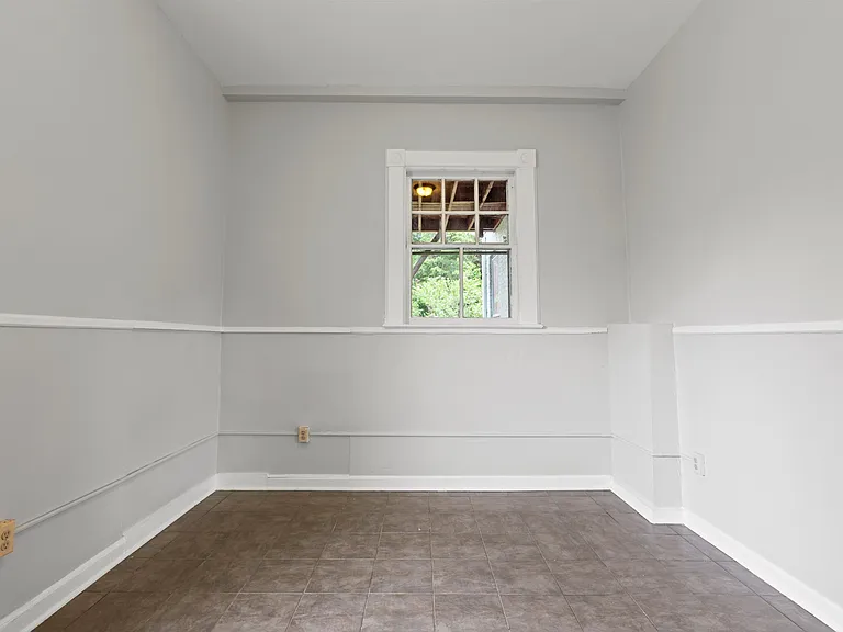 307 Franklin Pl — Photo 18