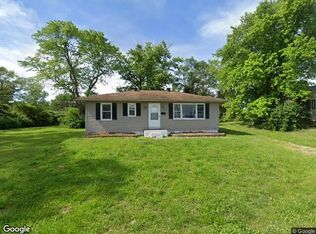 10 Lee St, Cahokia, IL 62206