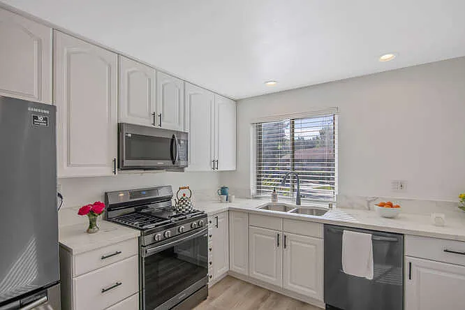 31555 Lindero Canyon Rd #2 — Photo 7