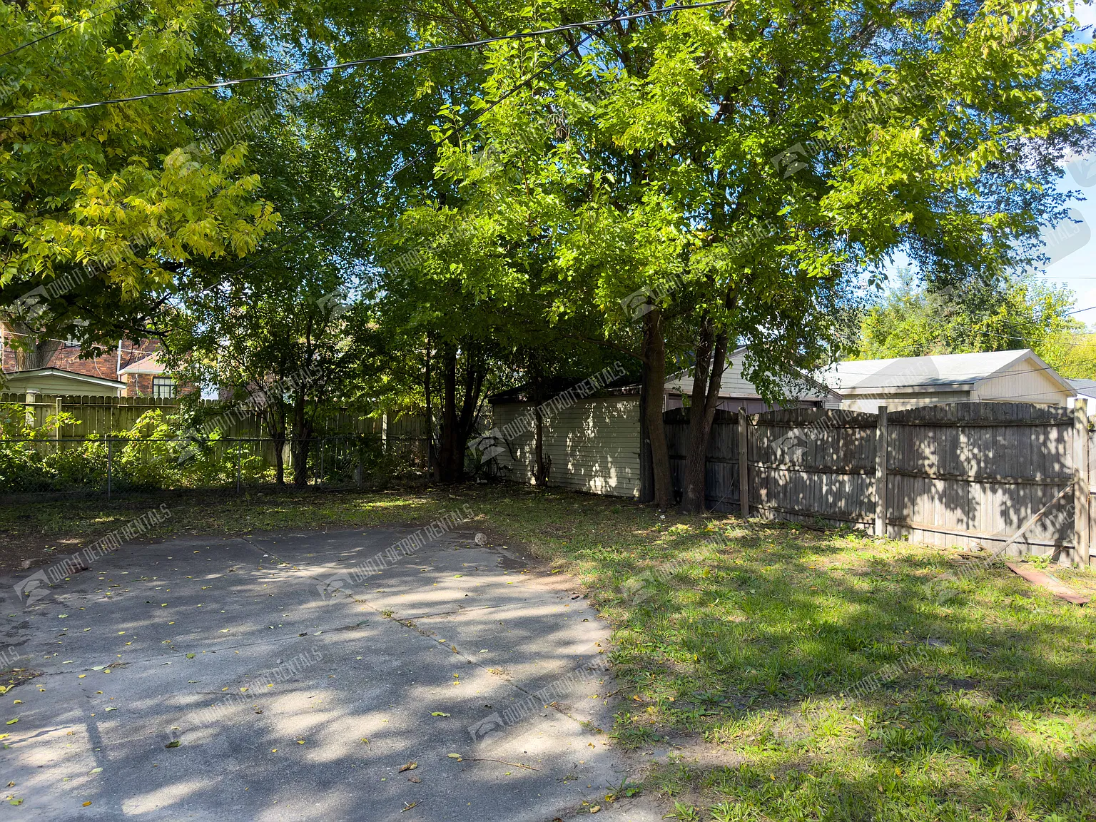 House- Colonial — Photo 4