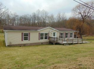 585 Ames Heights Rd, Lansing, WV 25862