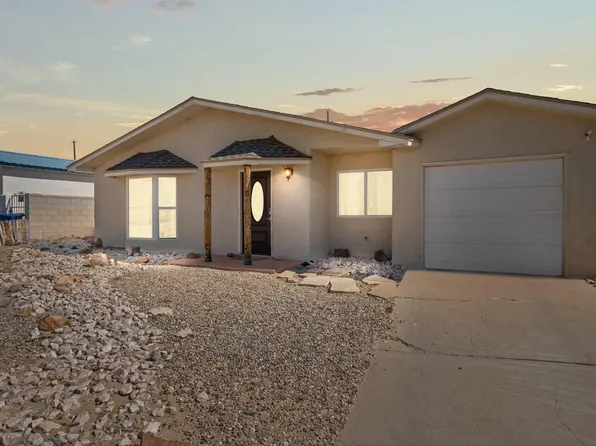 2212 Alamogordo Dr NW, Albuquerque, NM 87120