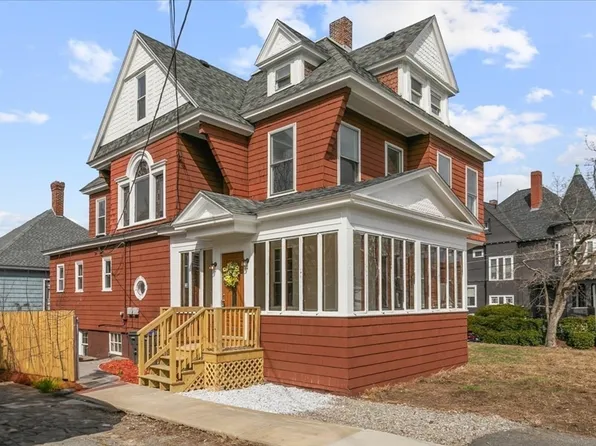 106 Ridge Ave, Athol, MA 01331