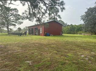 22841 N River Rd, Alva, FL 33920