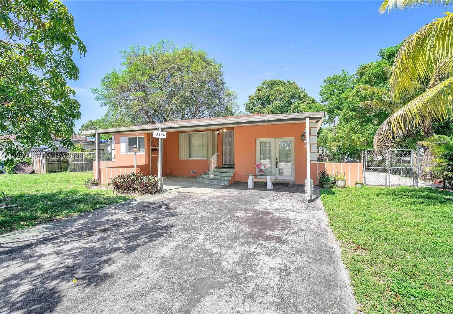Biscayne Gardens Sec H Pa — Photo 2