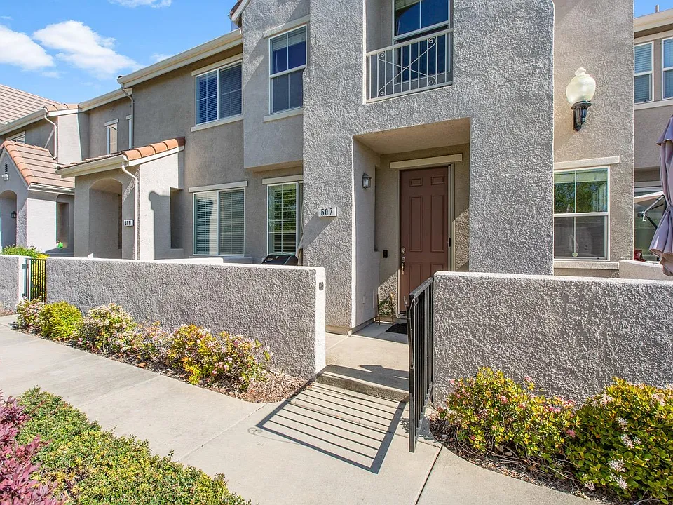 507 Dante Cir