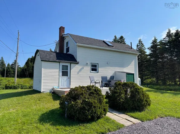 29 Pottie Rd, Richmond, NS B0E 3B0