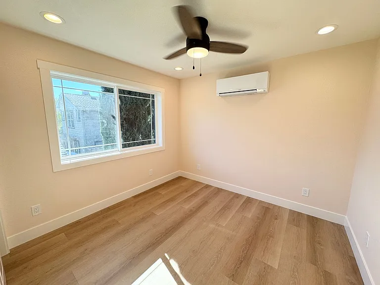 5496 Carnegie Loop — Photo 7