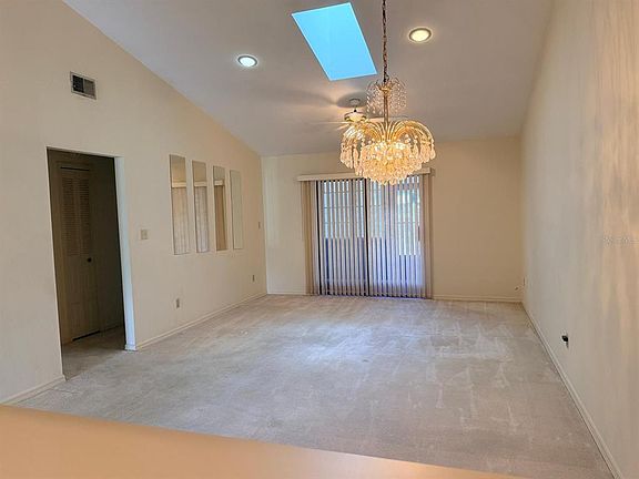 5th image of 5006 SE 109th St