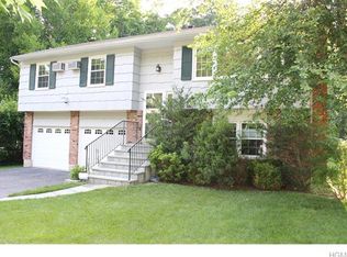 145 Ridgewood Ter, Chappaqua, NY 10514