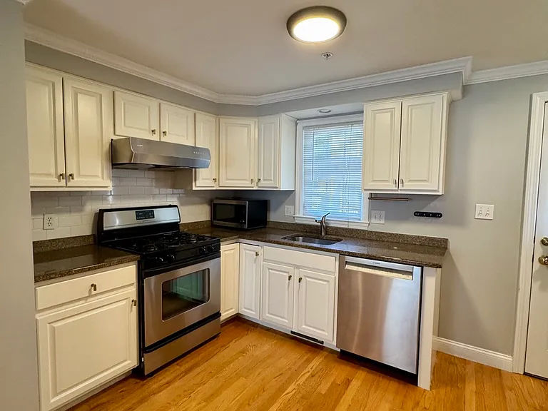 111 Hammond St #2 — Photo 6