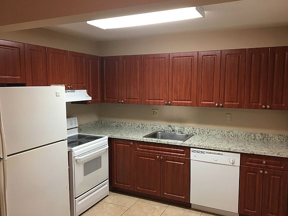 5th image of 12820 SW 43rd Dr APT 234B