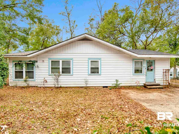 54 Nichols Ave, Fairhope, AL 36532
