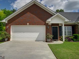 141 Kensington Dr SE, Calhoun, GA 30701