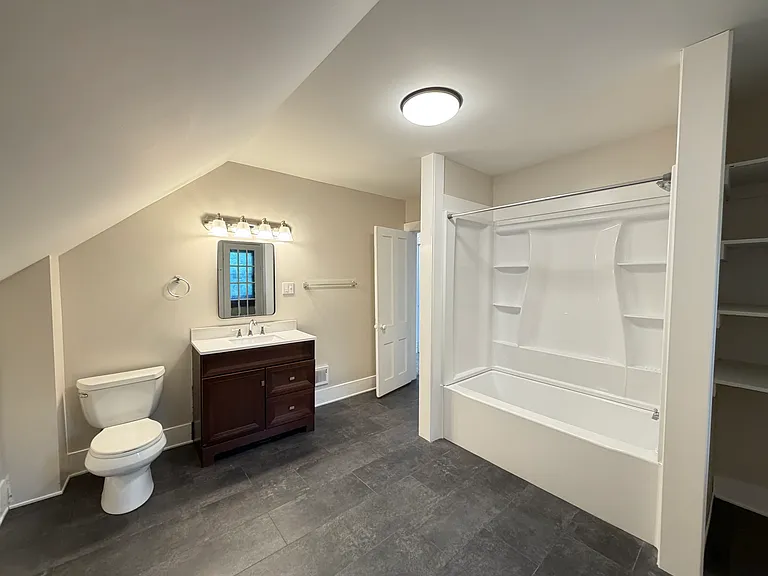320 Chestnut St #2 — Photo 20