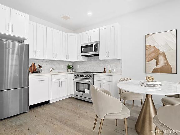 3rd image of 287 Henry St #4