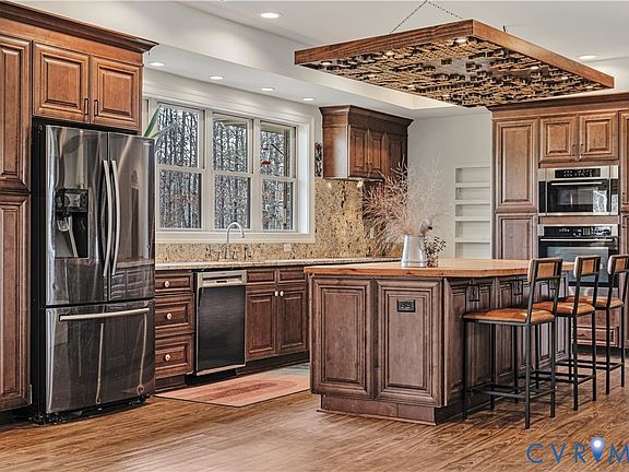 4th image of 4337 Riddles Bridge Rd