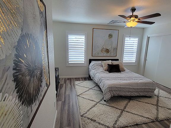 4th image of 2317 W Gold Dust Ave