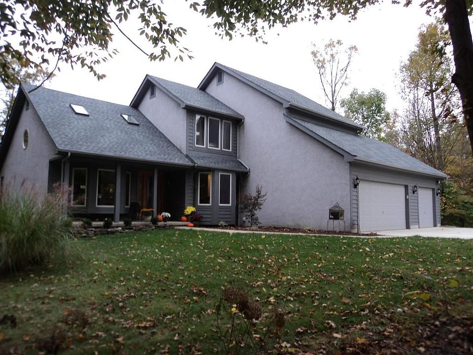 1st image of 103 Oak Leaf Ln