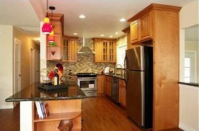 5th image of 937 Emerald Way