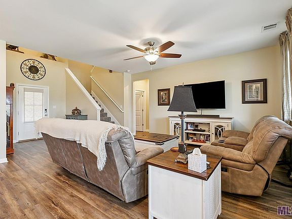 5th image of 10565 Tumbleweed Dr