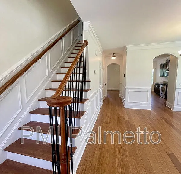 215 Emanuel Creek Dr — Photo 5
