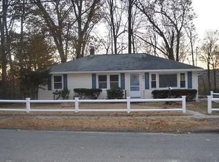 13 Columbine Rd UNIT 2, Worcester, MA 01609