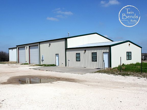 4th image of 17598 N. Ih 35