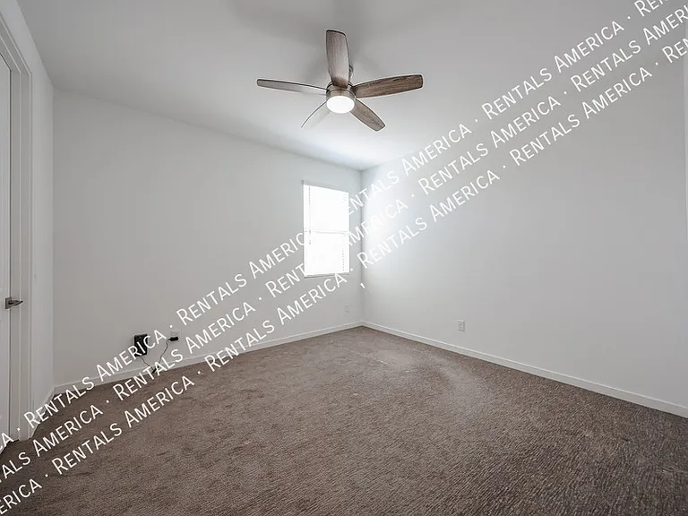 40622 W Williams Way — Photo 36