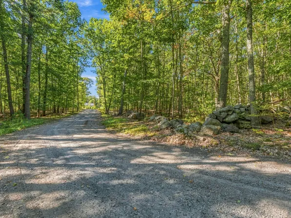 8 Brown's Freehold, York, ME 03909