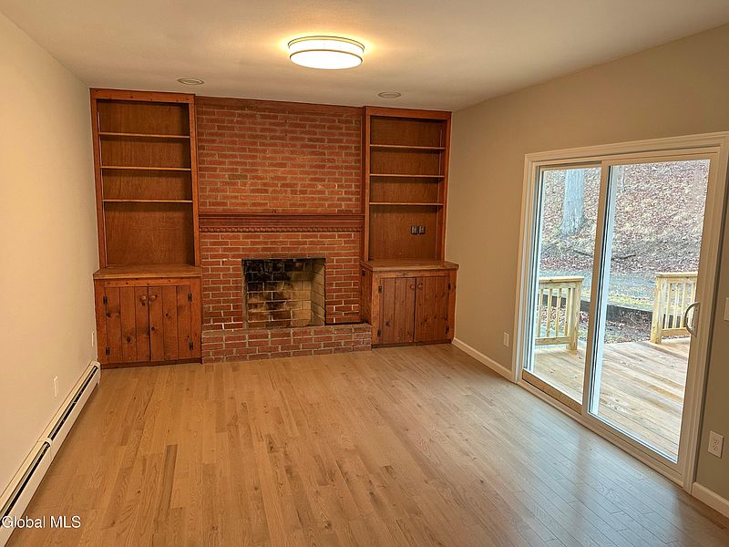 4th image of 116 Werking Road