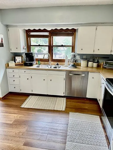 4 bed, 1971 sqft, $2,550 — Photo 3