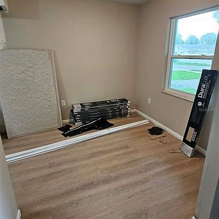 3rd image of 2407 Idlewild St