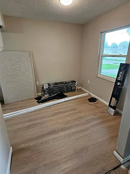 2407 Idlewild St — Photo 3