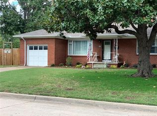 1005 E 53rd St S, Tulsa, OK 74105
