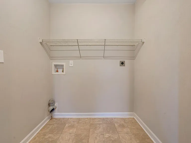 2501 Willow Walk Dr NW — Photo 20
