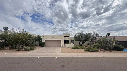 6707 E Kelton Ln Photo 1