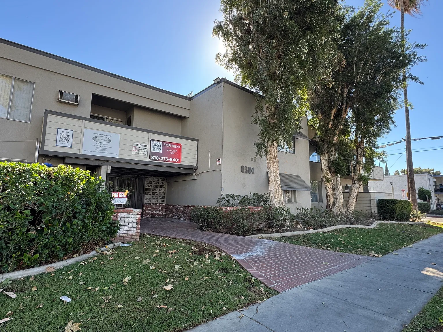 Burnet Ave, North Hills — Photo 2